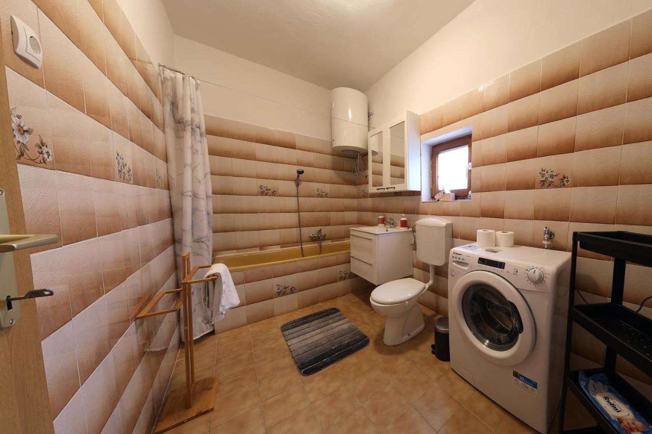 Ferienwohnung Veline Koper Exterior foto